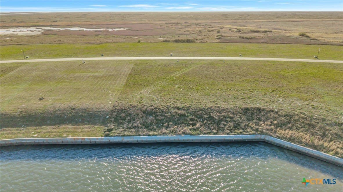 0.25 acres in Calhoun County - photo 7