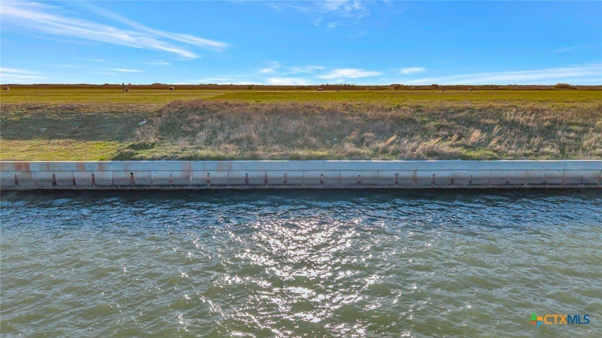 0.25 acres in Calhoun County - photo 18