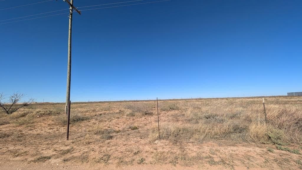 13.28 acres in Midland County