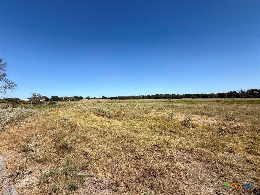 10.01 acres in Gonzales County - photo 22