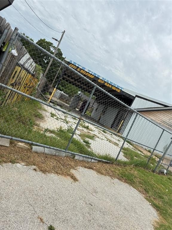 0.18 acres in Tarrant County gallery image 4