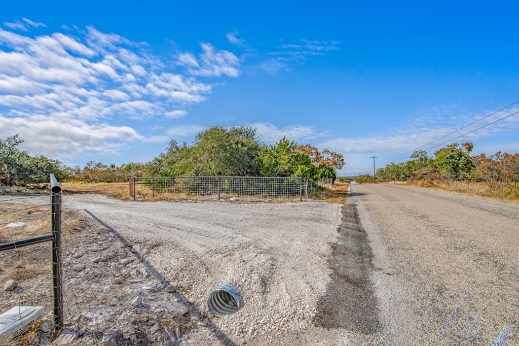 18.1 acres in Kerr County - photo 7
