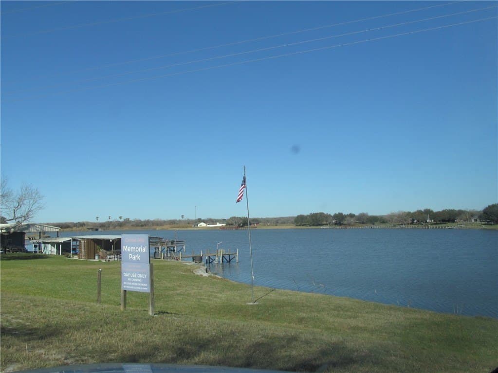0.49 acres in Live Oak County - photo 9