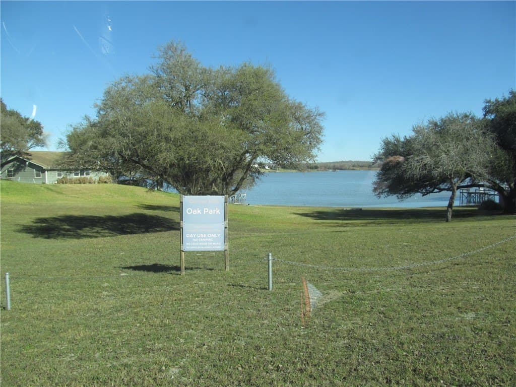 0.49 acres in Live Oak County - photo 10
