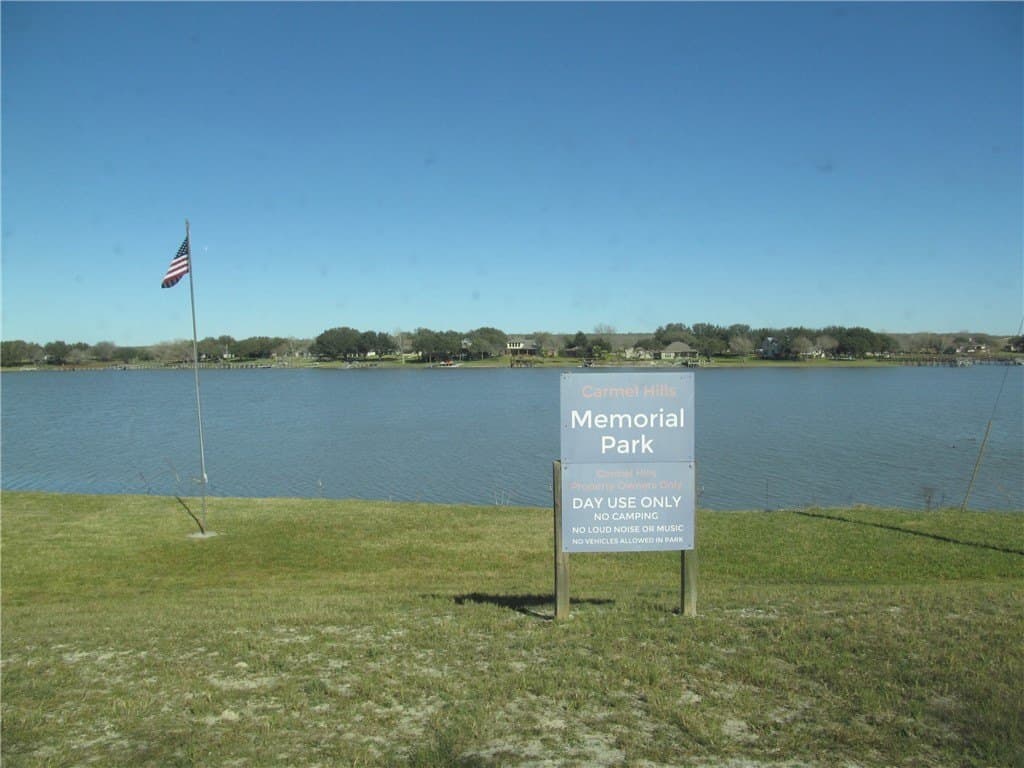 0.49 acres in Live Oak County - photo 7