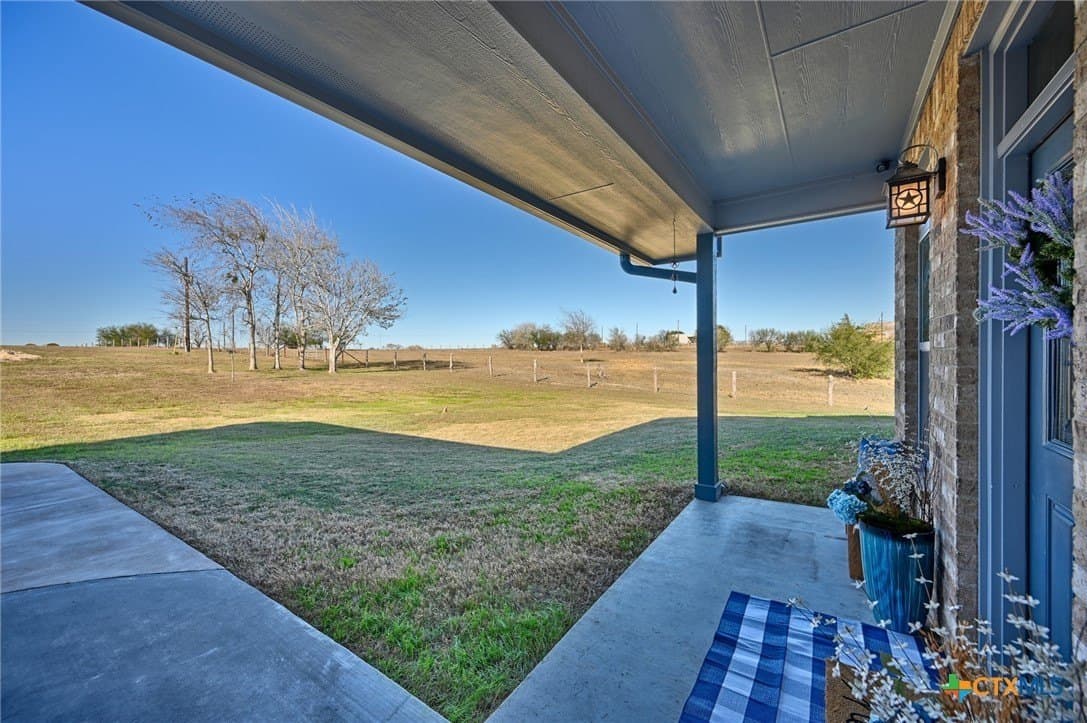 26 acres in Gonzales County - photo 5