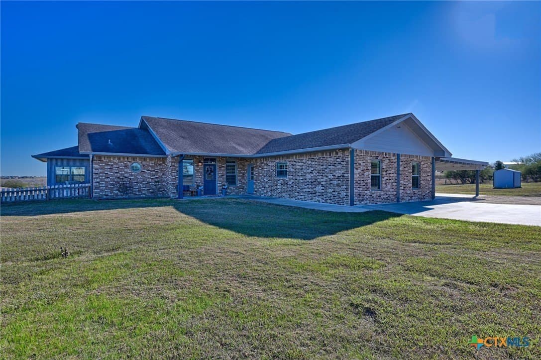 26 acres in Gonzales County