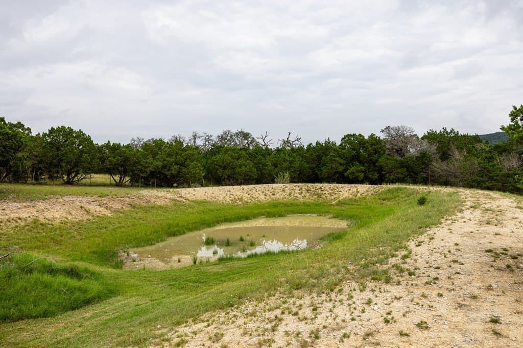 18.86 acres in Bandera County - photo 29