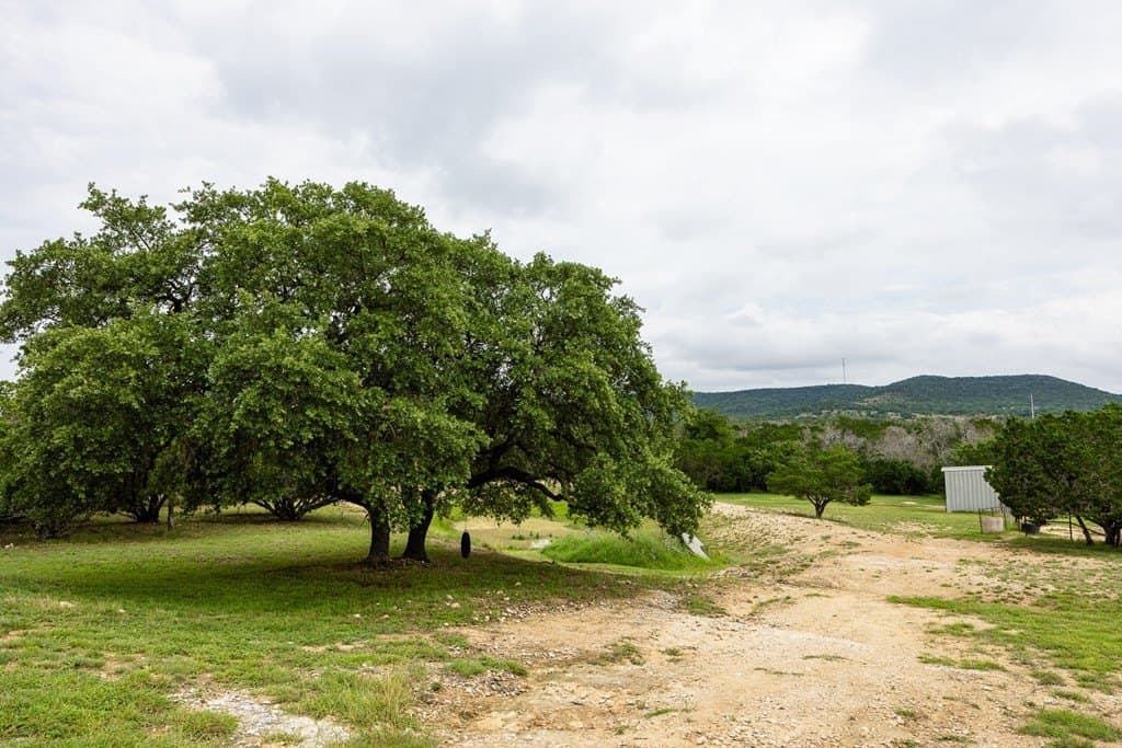 18.86 acres in Bandera County - photo 26