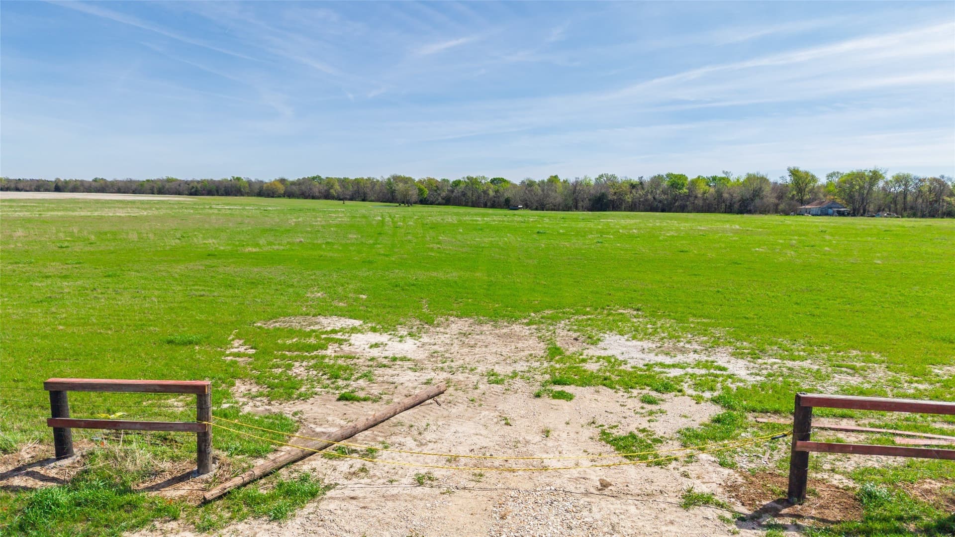 12.5 acres in Hunt County - photo 4