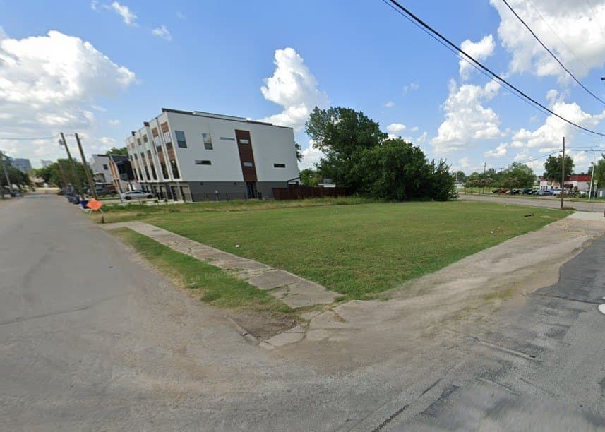 0.25 acres in Dallas County - photo 3