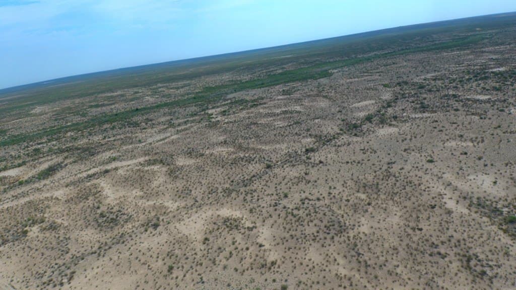 560 acres in Reeves County - photo 10