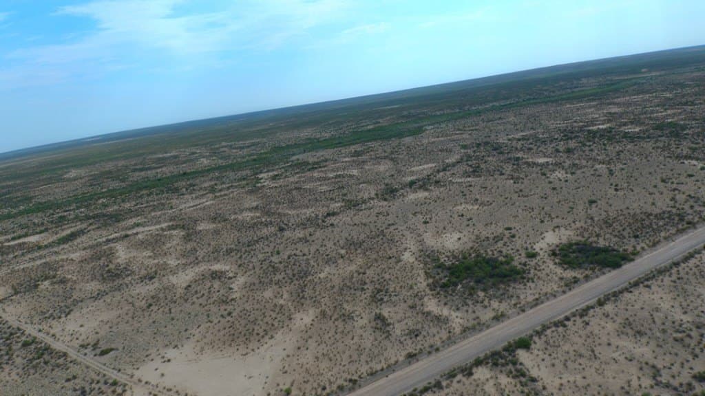 560 acres in Reeves County - photo 14