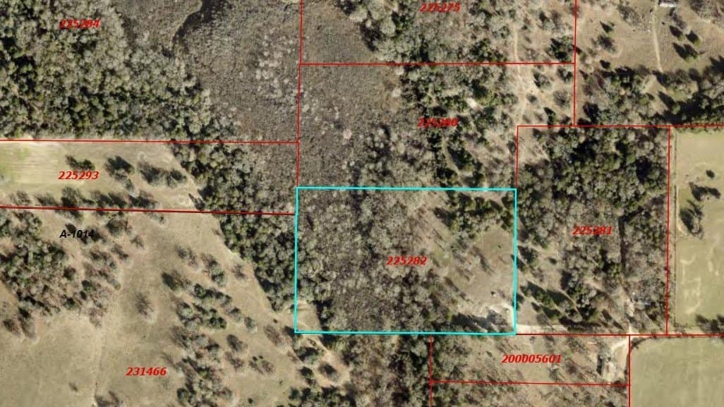 10 acres in Henderson County - photo 37
