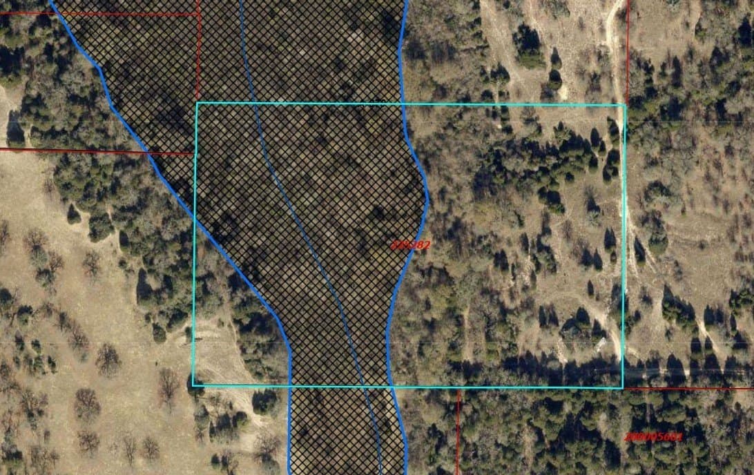 10 acres in Henderson County - photo 40