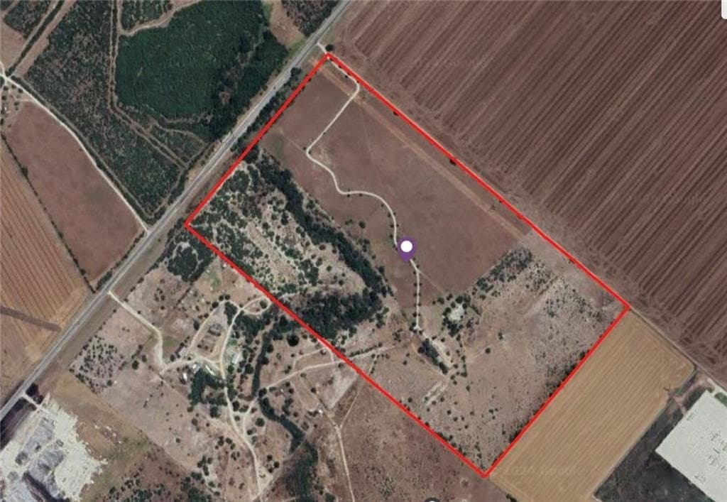 106.13 acres in San Patricio County