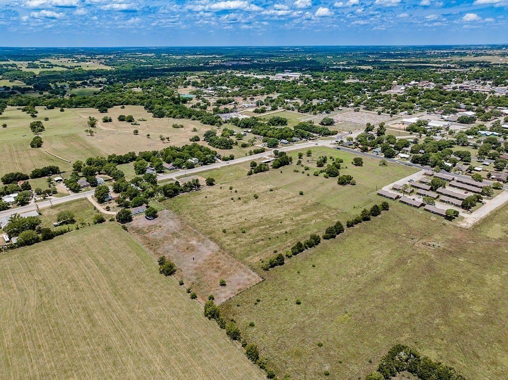 7.42 acres in Fayette County featured view