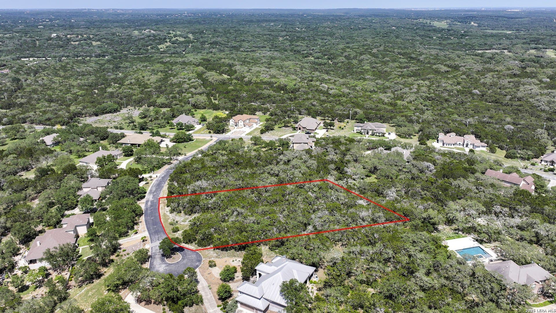 1.3 acres in Comal County gallery image 3