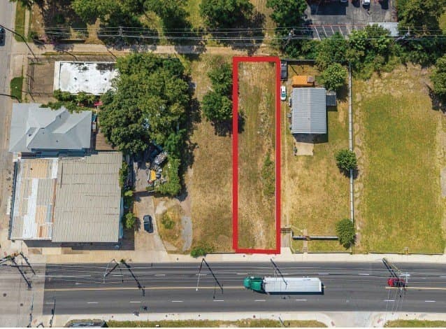0.2 acres in Dallas County - photo 2