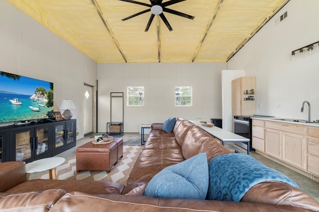 16.68 acres in Texas County gallery image 4