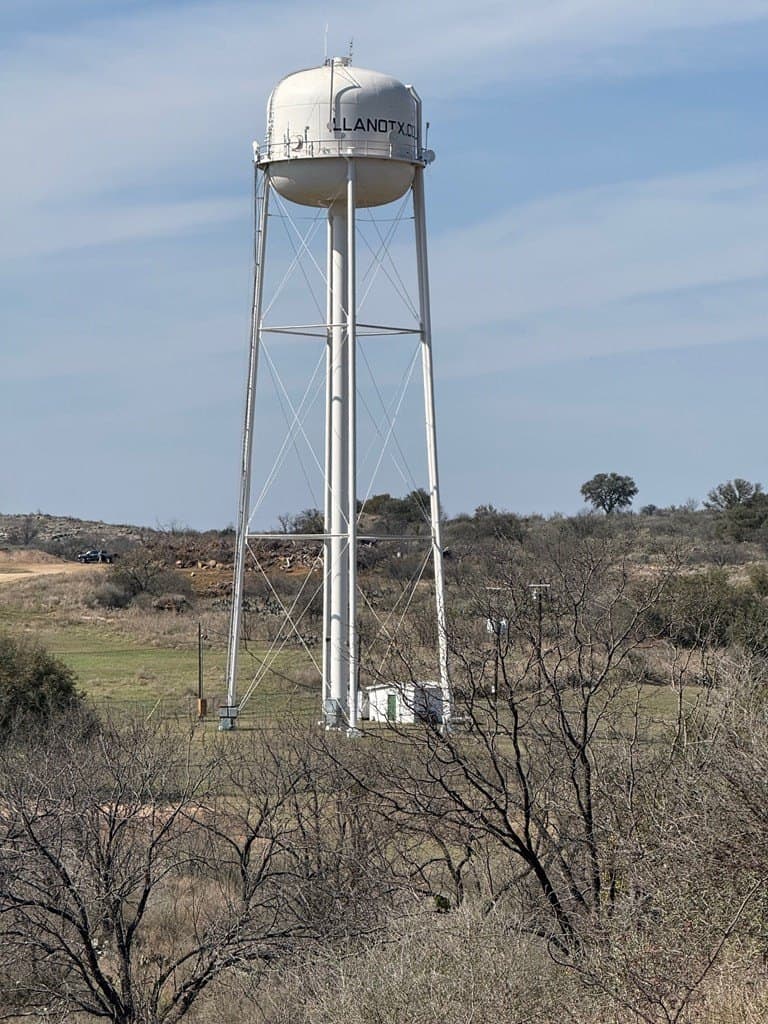 10.45 acres in Llano County - photo 9