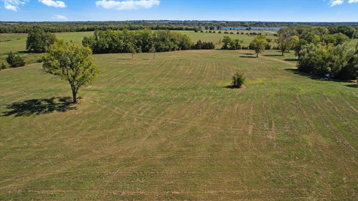 13.31 acres in Red River (TX) County - photo 19