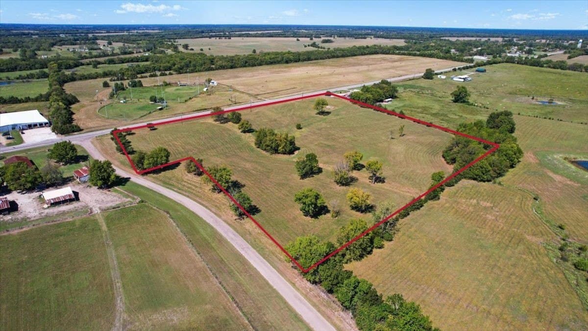 13.31 acres in Red River (TX) County - photo 26