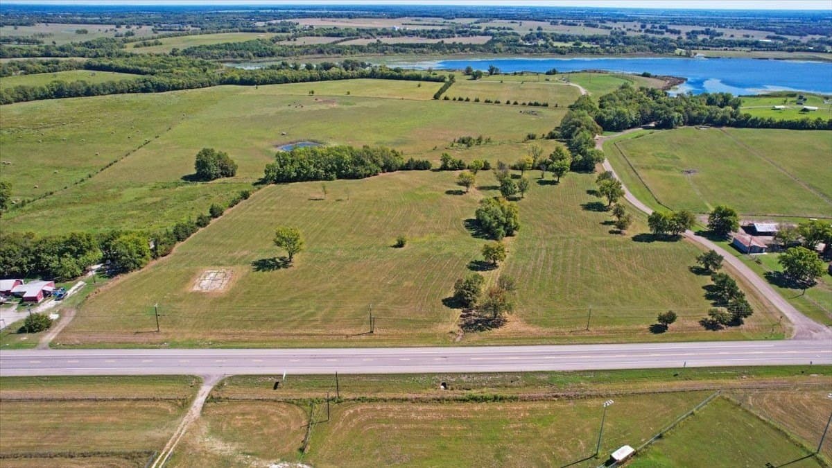 13.31 acres in Red River (TX) County