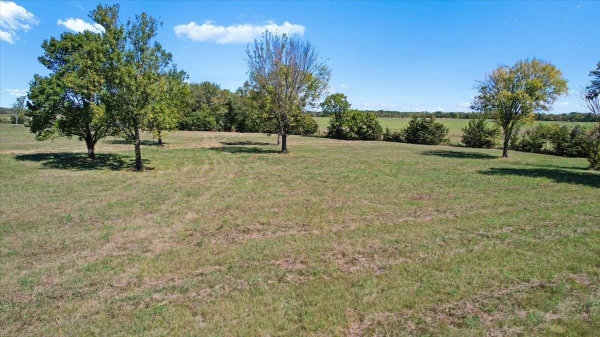 13.31 acres in Red River (TX) County - photo 16