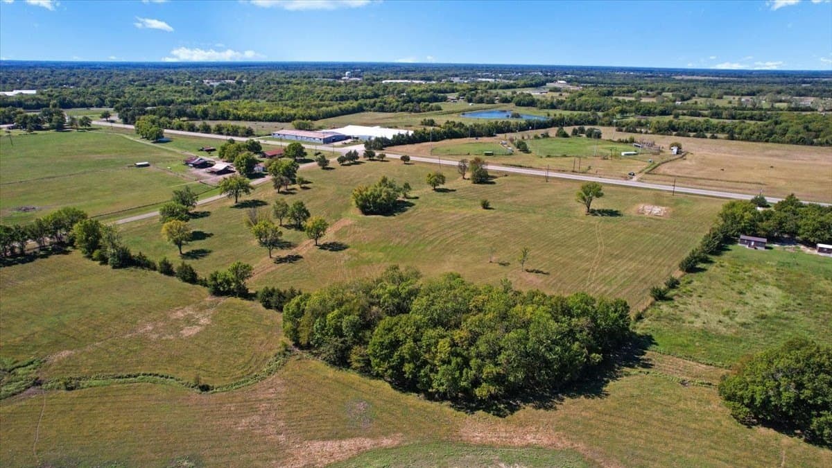 13.31 acres in Red River (TX) County - photo 7