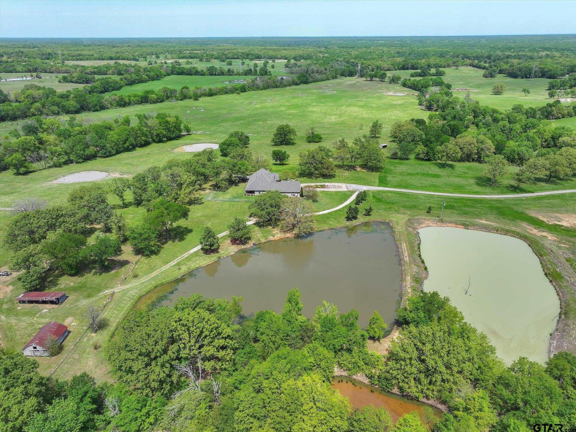 200 acres in Van Zandt County - photo 32