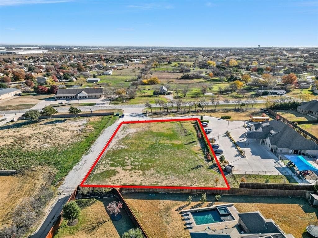 1.28 acres in Tarrant County gallery image 2