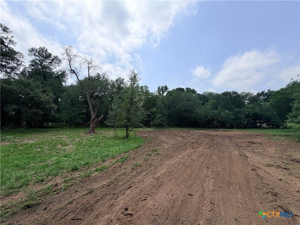 12.48 acres in Caldwell County - photo 18