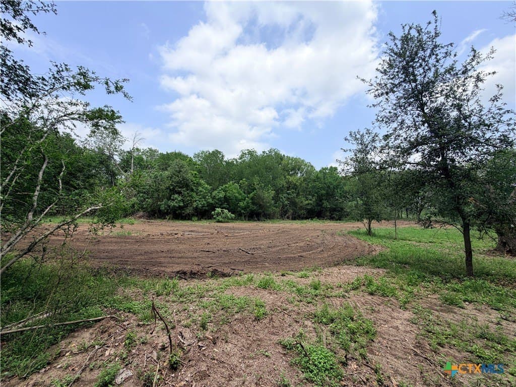 12.48 acres in Caldwell County - photo 17