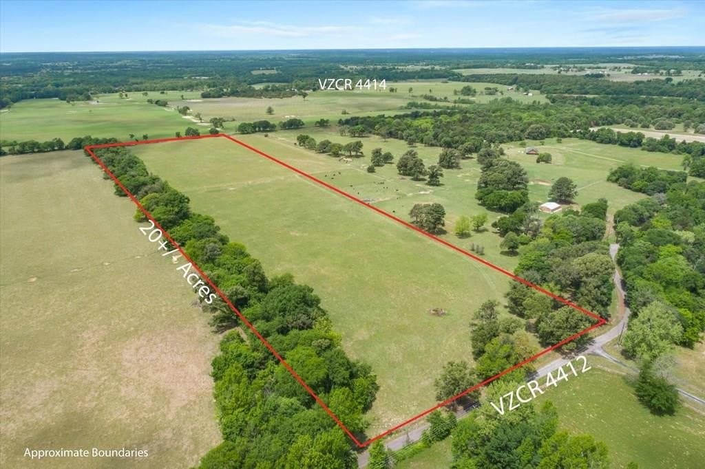 20 acres in Van Zandt County