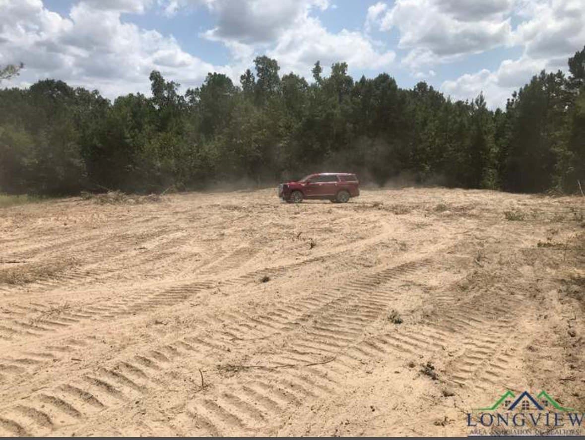 34.95 acres in Upshur County - photo 3
