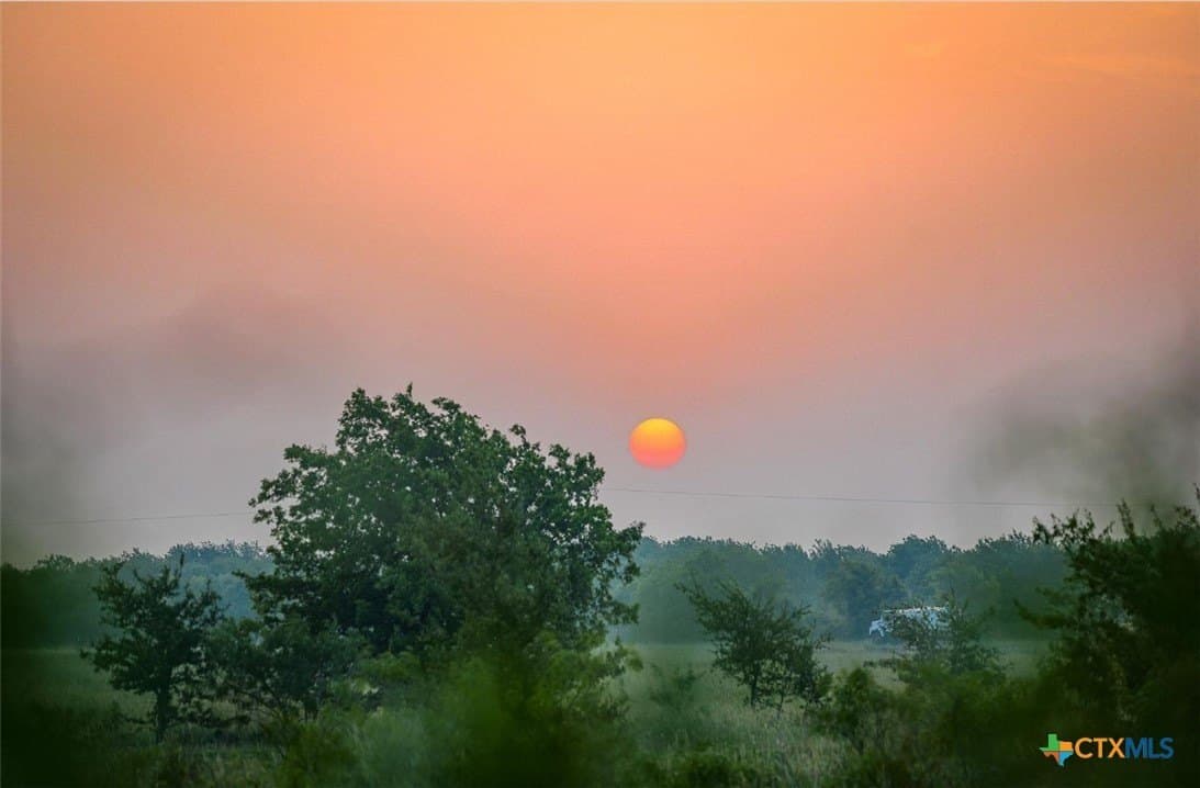 0.75 acres in Milam County gallery image 4