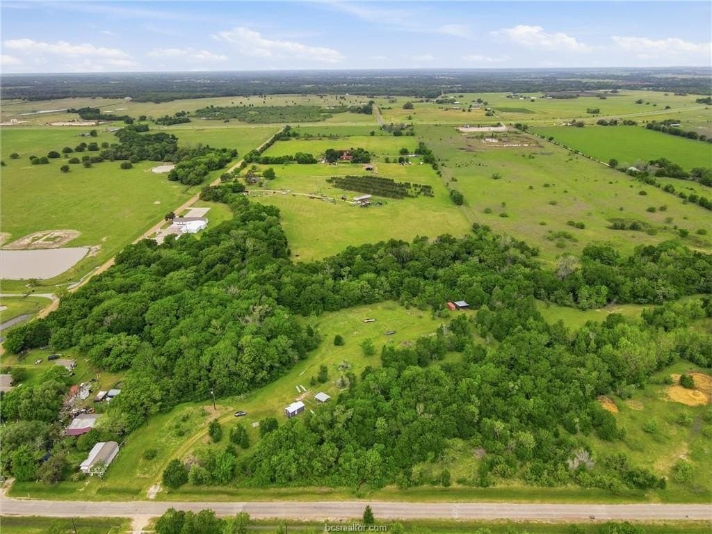 9.29 acres in Burleson County gallery image 3