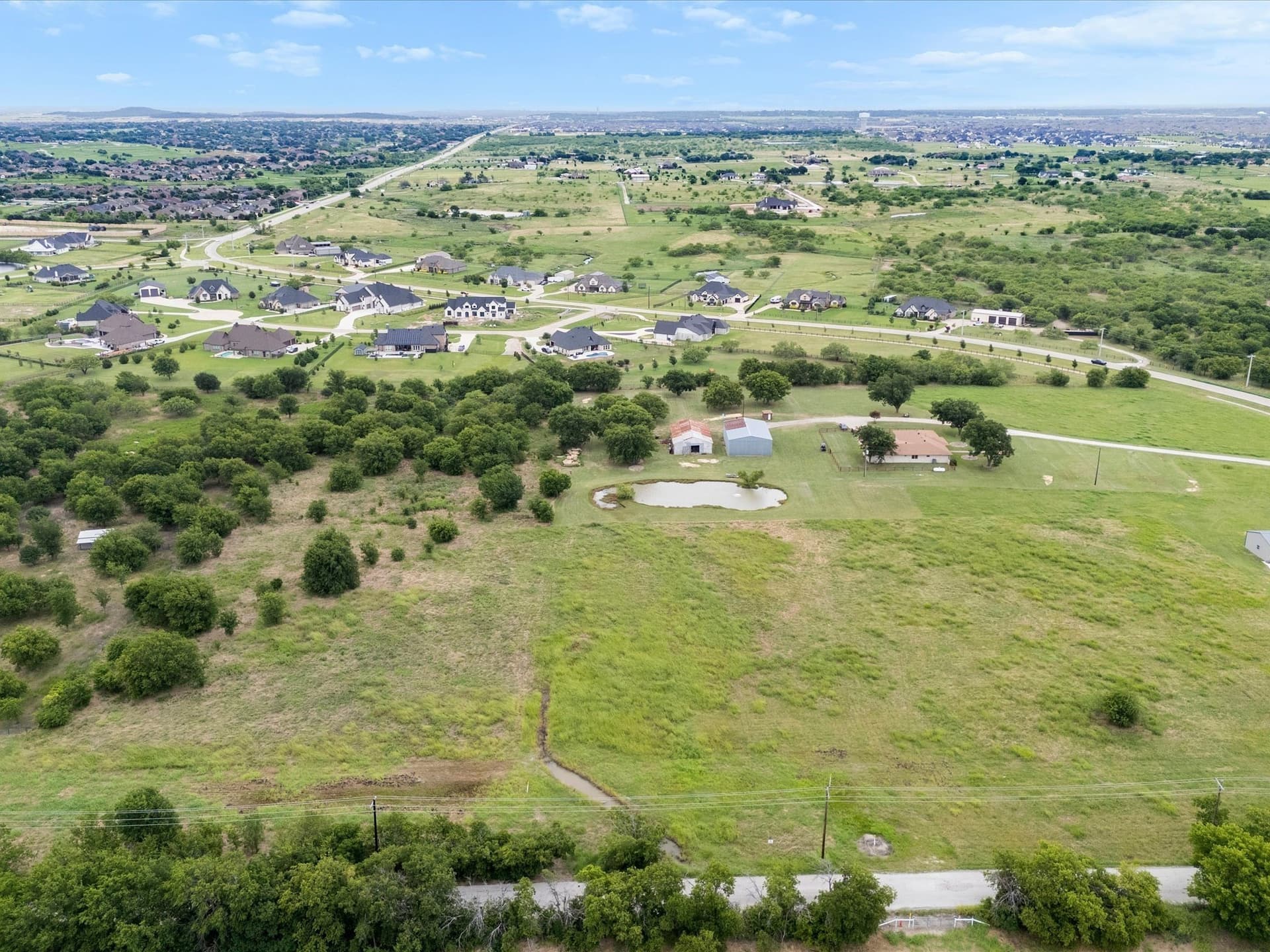2 acres in Denton County gallery image 3