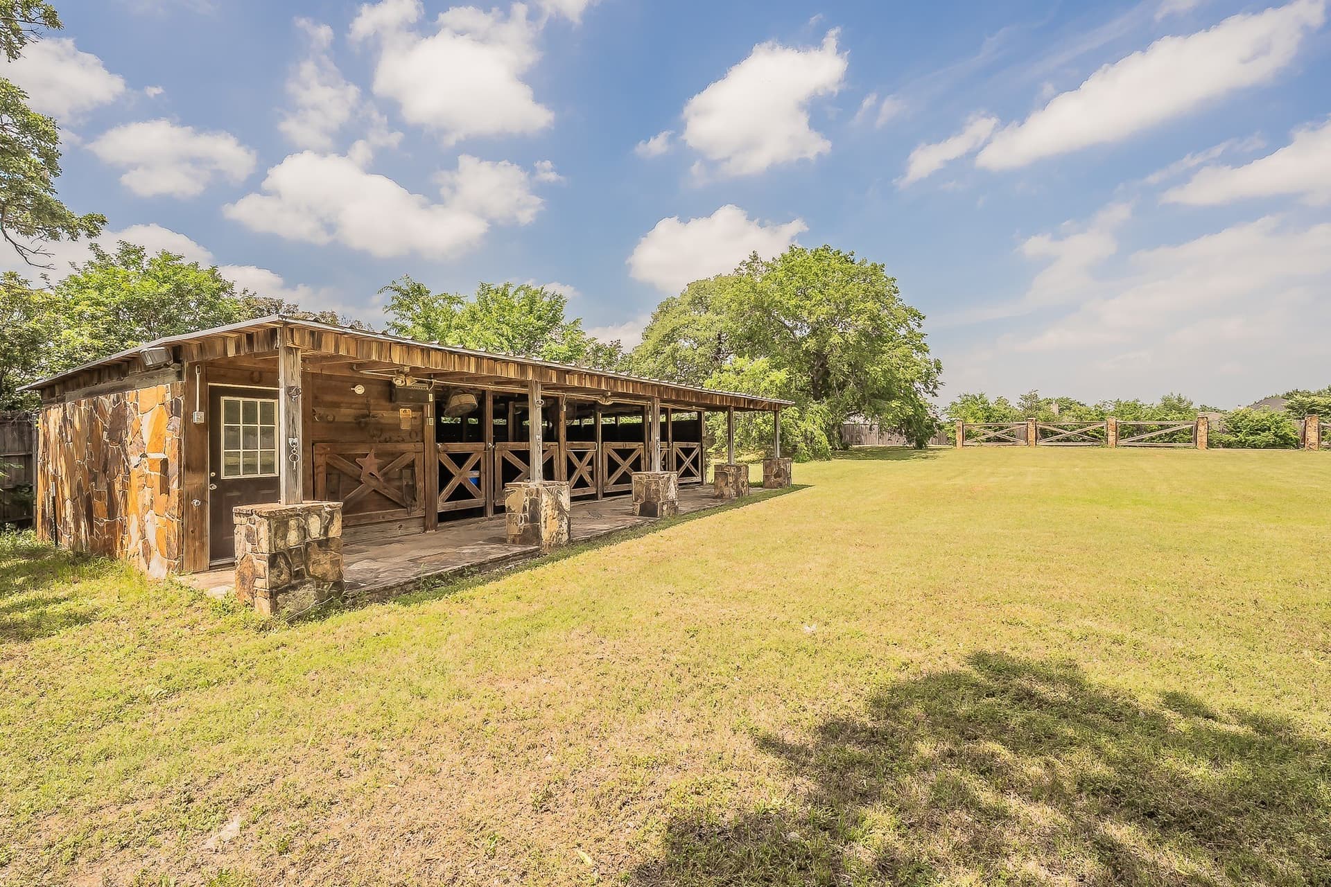 4.52 acres in Denton County gallery image 4