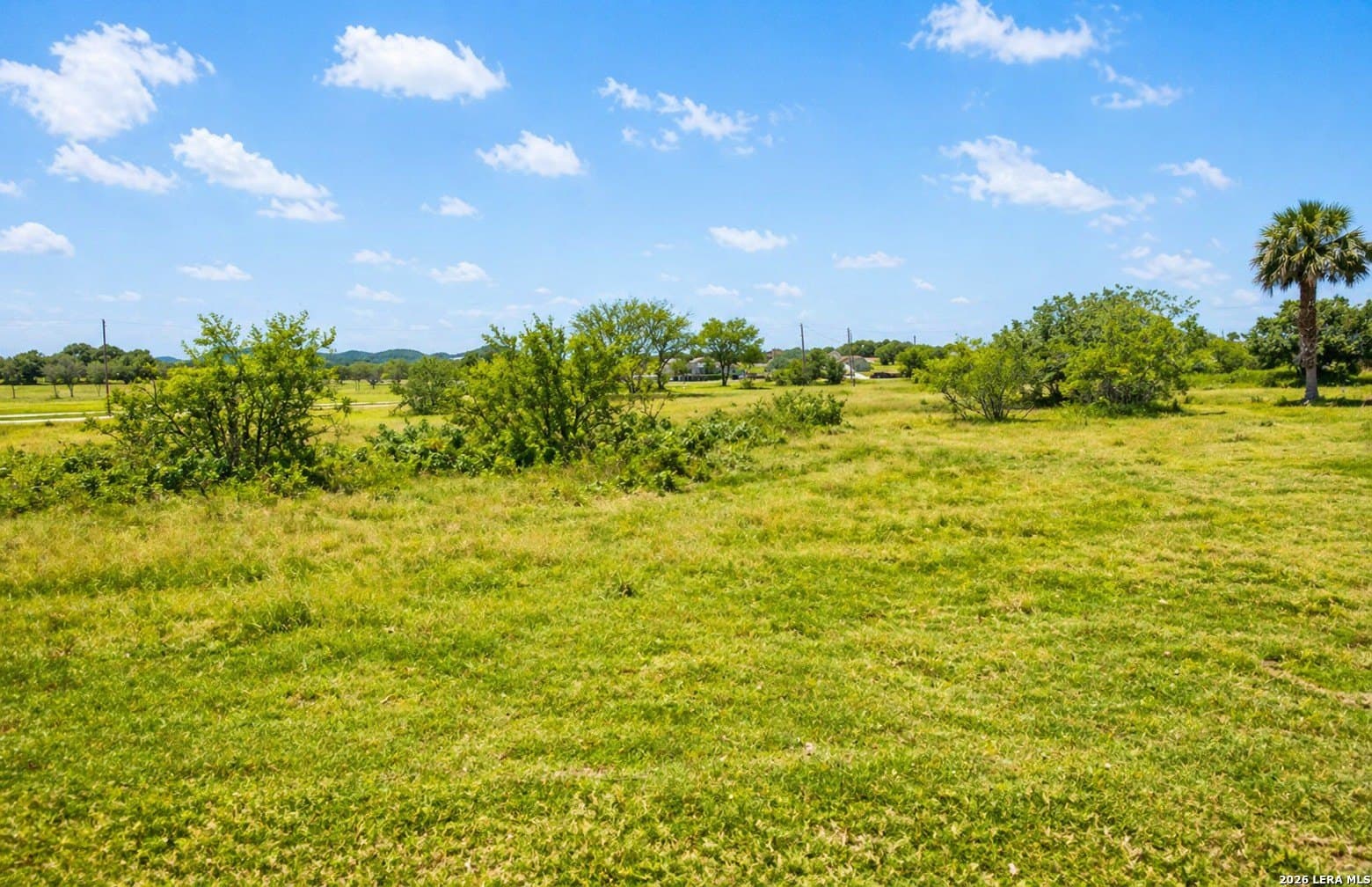 0.27 acres in Bandera County gallery image 4