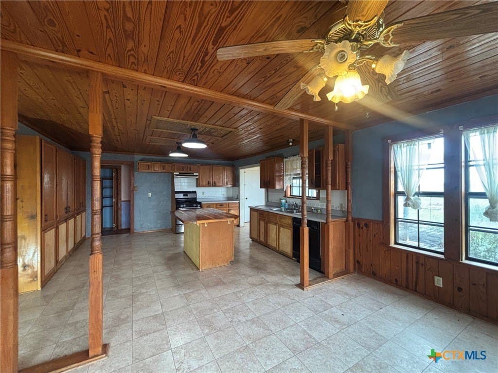 10.01 acres in Burnet County - photo 20