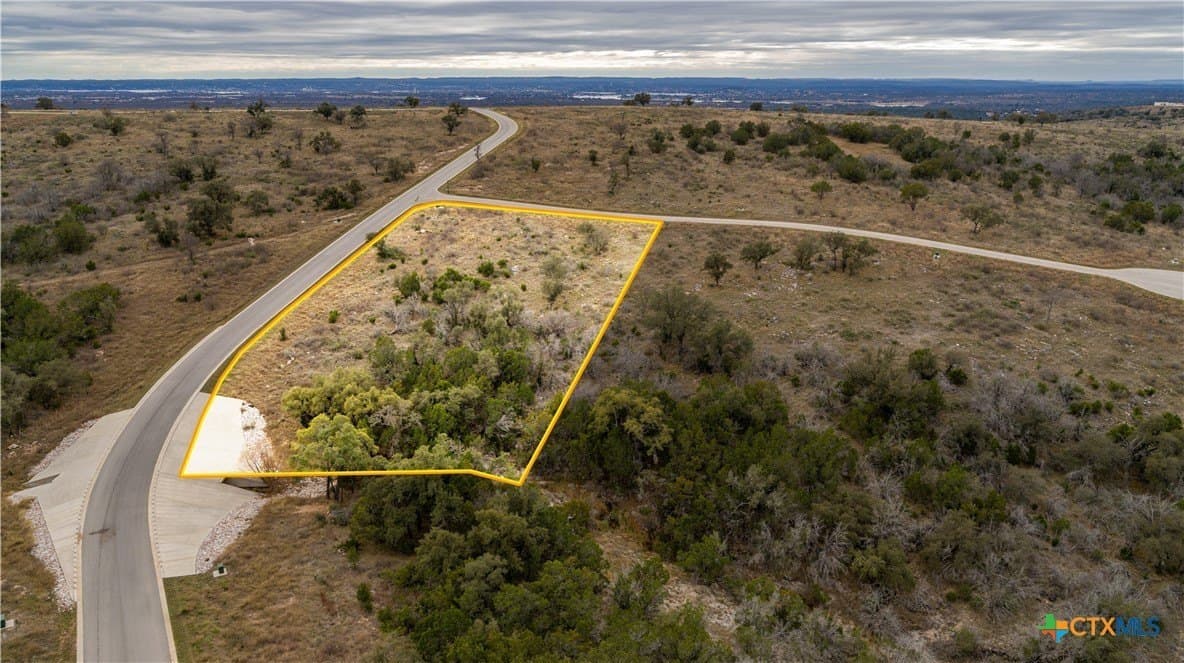 1.62 acres in Burnet County gallery image 3