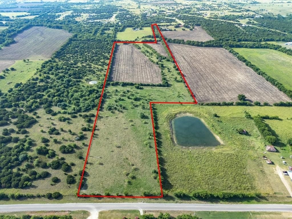 37.36 acres in Johnson County