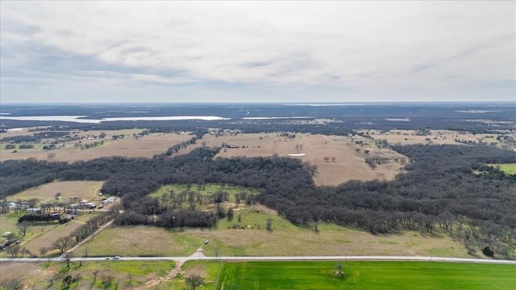 32 acres in Hill County gallery image 3