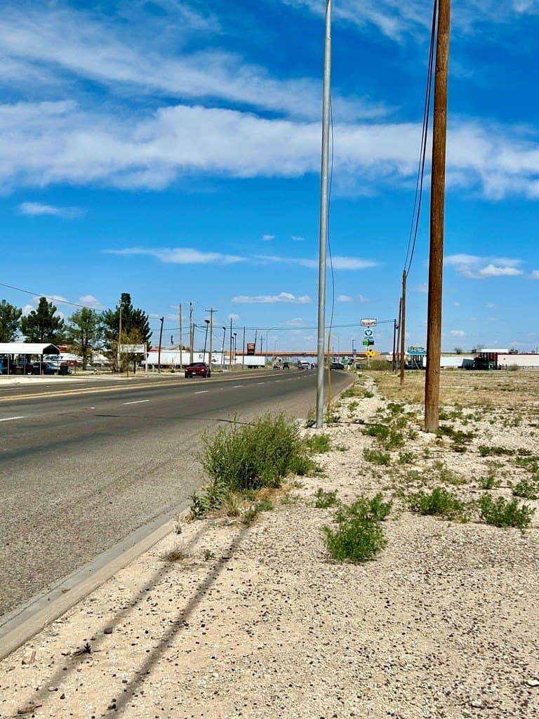 3.58 acres in Pecos County gallery image 3