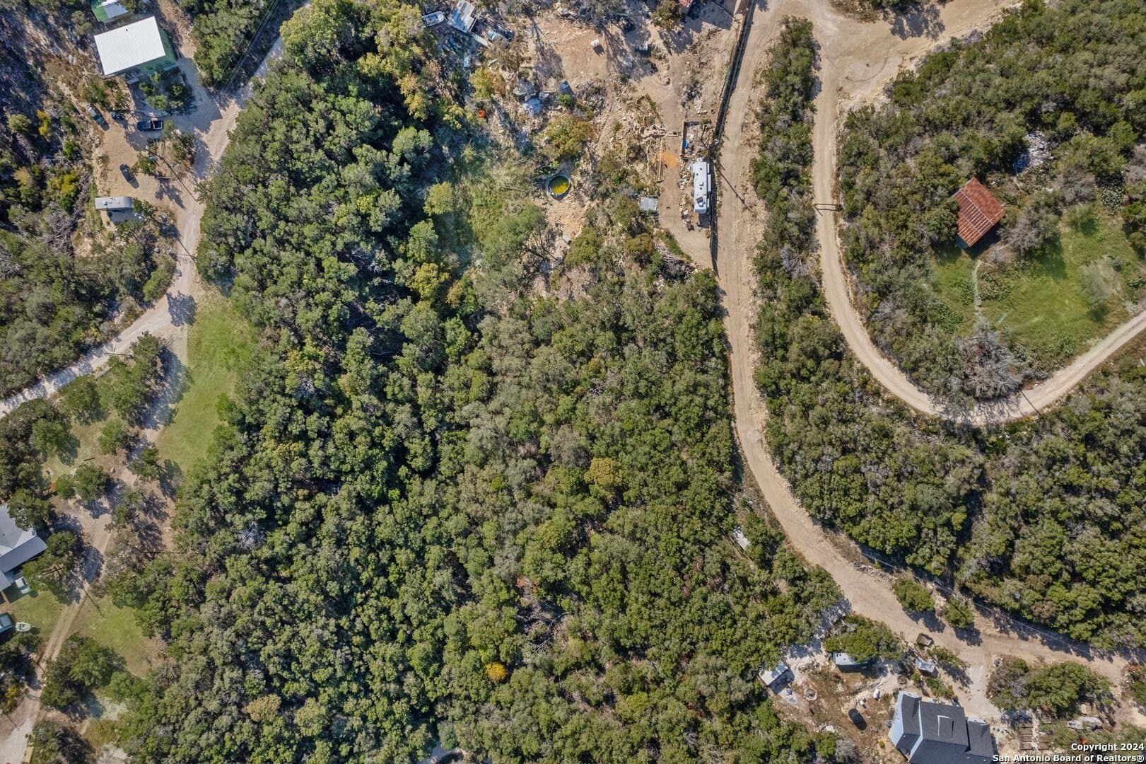 0.39 acres in Bandera County - photo 9