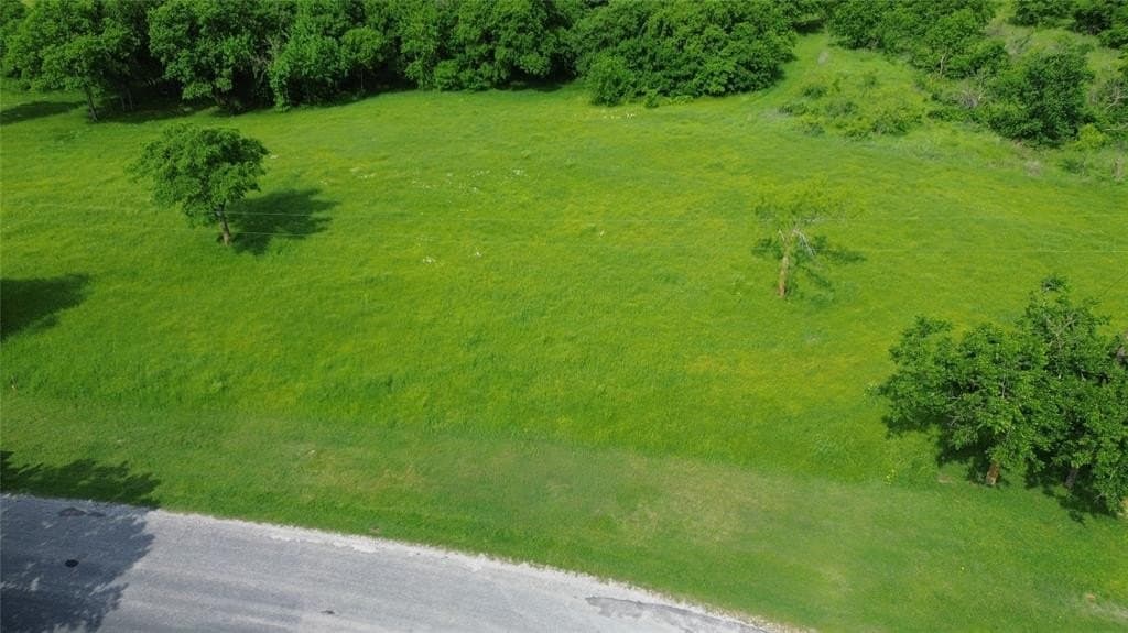 3.74 acres in Grayson County gallery image 3