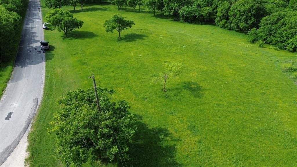 3.74 acres in Grayson County gallery image 2