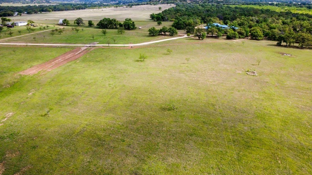 10.29 acres in Gillespie County gallery image 4